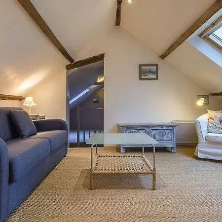 Holiday home Normandie Ferme Restauree Du 18eme Avec Jacuzzi