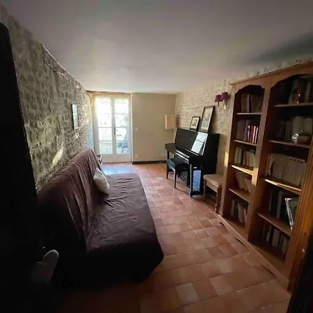 Holiday home Normandie Ferme Restauree Du 18eme Avec Jacuzzi Ver-sur-Mer