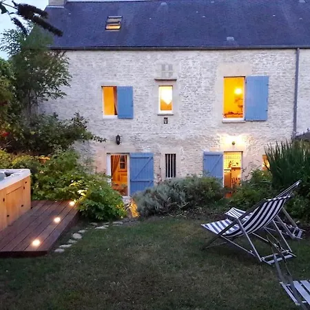 Dom wakacyjny Normandie Ferme Restauree Du 18eme Avec Jacuzzi Ver-sur-Mer