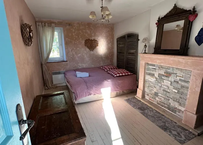 Normandie Ferme Restauree Du 18eme Avec Jacuzzi Nyaraló *